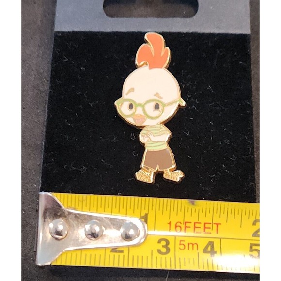 Disney Parks Trading Pin 00001 Chicken Little Full Body Smiling Animation Film - Picture 4 of 6